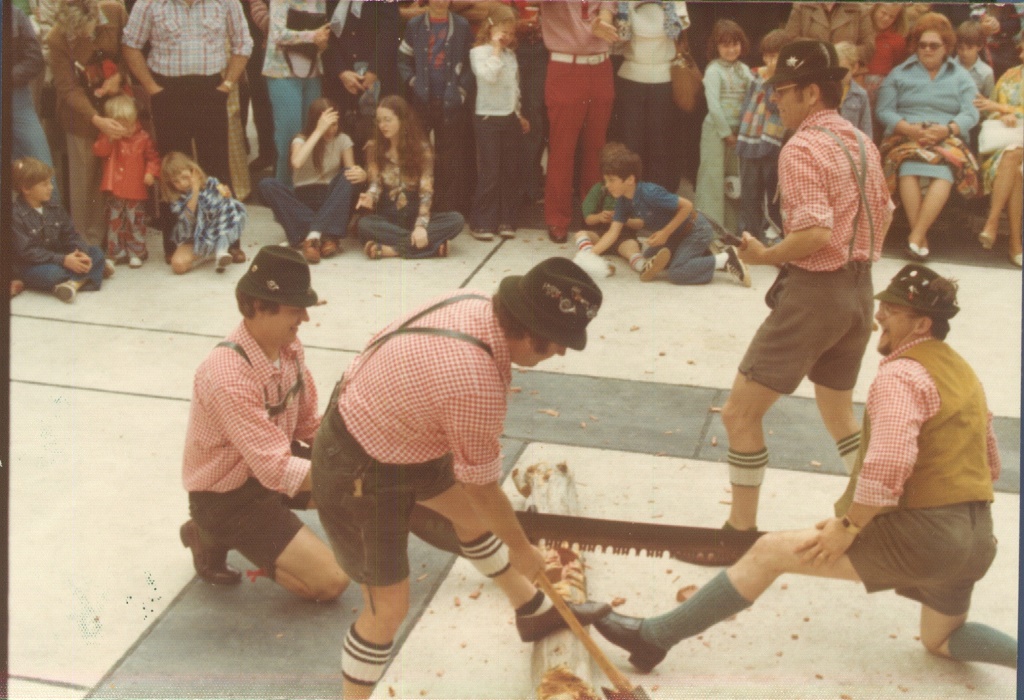 1976 05 01 03 Winston Salem Springfest.jpg